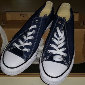 Low top chuck Taylor's